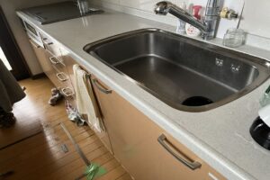 キッチン水漏れ